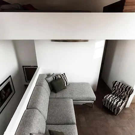 公寓 Little Tower Over The Roofs 摩德纳