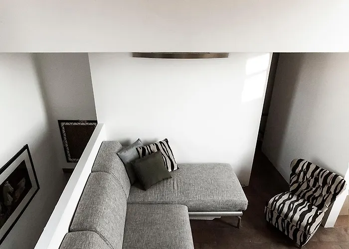 Διαμέρισμα Little Tower Over The Roofs Μόντενα